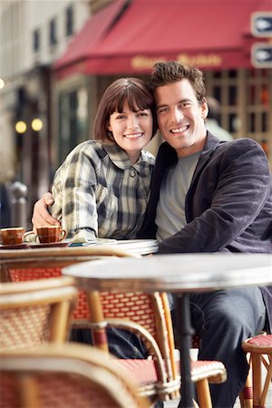 french cafe, people - France, Paris, Couple assis à l'extérieur du café Photographie de stock - Premium Libres de Droits, Code: 693-03303359