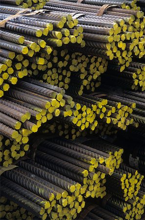 rebañar - Stacks of Bundles of steel Rebar Stock Photo - Premium Royalty-Free, Code: 693-03303919