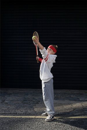 simsearch:693-03314791,k - Boy with tennis rocket Stock Photo - Premium Royalty-Free, Code: 693-03314790