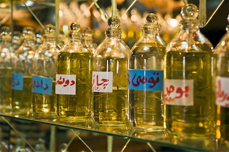 perfume industry - Bottles of essential oils used in perfume making Stock Photo - Premium Royalty-Free, Code: 693-03316461
