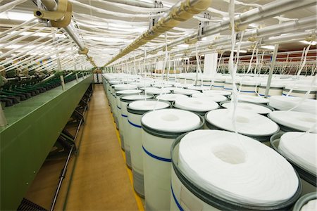 Spinnerei-Fabrik-Materialien Stockbilder - Premium RF Lizenzfrei, Bildnummer: 693-03317679