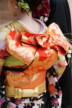 Japanese Woman in Kimono and Elaborate Obi Fotografie stock - Premium Royalty-Free, Codice: 693-03313500