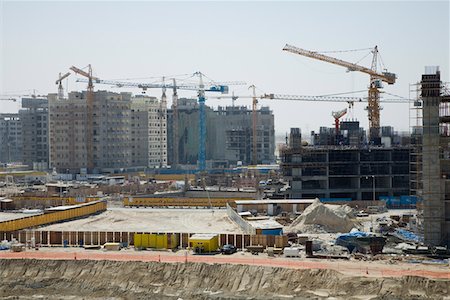 simsearch:693-03313692,k - UAE, Dubai, construction project at the Mall of the Emirates on Sheikh Zayed Road Stock Photo - Premium Royalty-Free, Code: 693-03313767