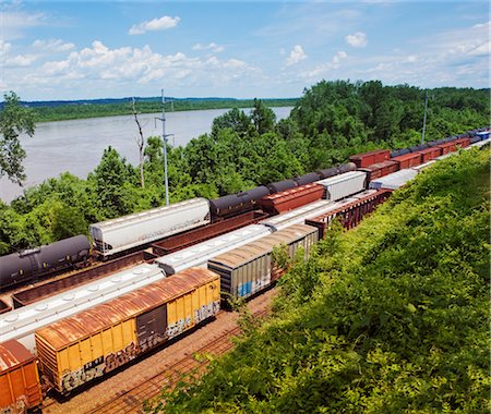 freight trains - Kansas, USA, freight trains, elevated view Stock Photo - Premium Royalty-Free, Code: 693-03363793