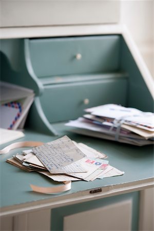 sunlight shutters - Letters on writing desk Stock Photo - Premium Royalty-Free, Code: 693-03440891