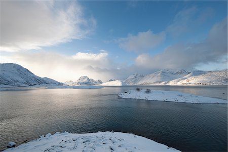 Sunset near Ramsberg on Flakstadoya on the Loftofen archipelago, Norway Stock Photo - Premium Royalty-Free, Code: 693-03474548