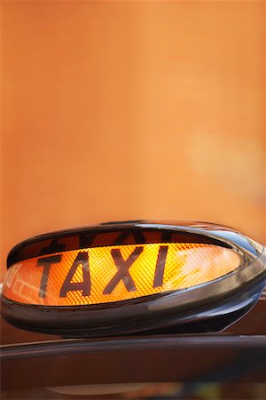 London taxi sign, close up Stock Photo - Premium Royalty-Free, Code: 693-03565036