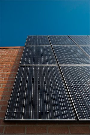 solar power usa - Photovoltaic array in Los Angeles, California Stock Photo - Premium Royalty-Free, Code: 693-03643953