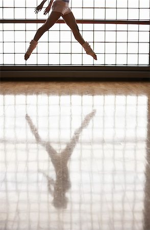 simsearch:628-00919352,k - Ballerina in mid-air, window and reflection Stock Photo - Premium Royalty-Free, Code: 693-03686684