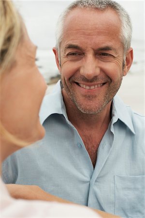 simsearch:693-03564644,k - Happy Couple on Beach Stock Photo - Premium Royalty-Free, Code: 693-03707808