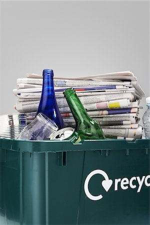 Full Recycling Container Stock Photo - Premium Royalty-Free, Code: 693-03707890