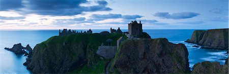 panoramic and building exterior and sky - Ruins of Tantallon Castle, Lothian, Scotland Stock Photo - Rights-Managed, Code: 700-04003401