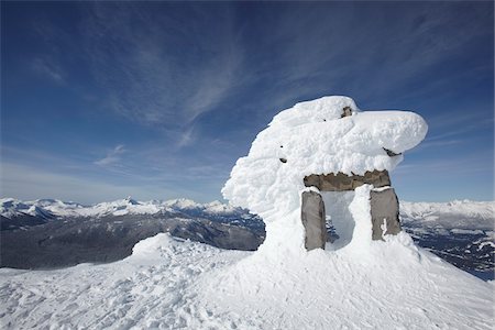 simsearch:700-05389285,k - Inuksuk on Mountain Top, Whistler, British Columbia, Canada Foto de stock - Con derechos protegidos, Código: 700-05389284