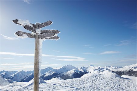 skies in snow - Sign Post, Whistler Mountain, Whistler, British Columbia, Canada Stock Photo - Rights-Managed, Code: 700-05389332