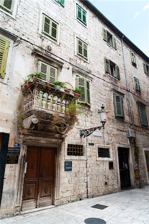 Cosmijeva Street, Diocletian's Palace, Split, Dalmatia, Croatia Stock Photo - Rights-Managed, Code: 700-05451887