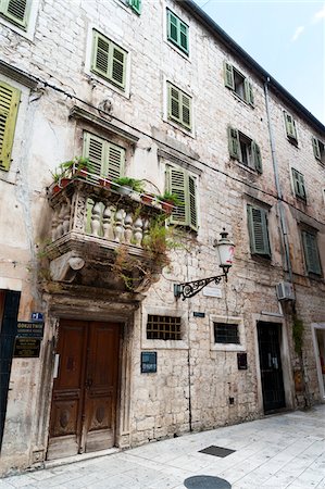 Cosmijeva Street, Palais de Dioclétien, Split, Dalmatie, Croatie Photographie de stock - Rights-Managed, Code: 700-05451887