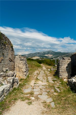 simsearch:700-06334534,k - Roman Ruins of Salona, Salin, Dalmatia, Croatia Foto de stock - Con derechos protegidos, Código: 700-05451917