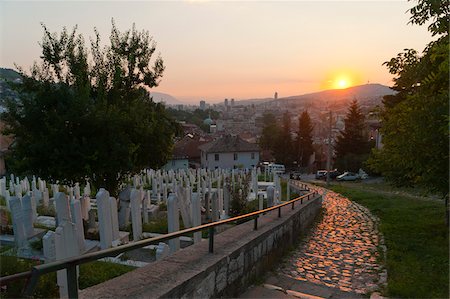 Jusuf vezira Turbe cimetière, Sarajevo, Bosnie et Herzégovine, Bosnie-Herzégovine Photographie de stock - Rights-Managed, Code: 700-05452015