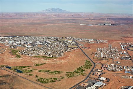 Vue aérienne de la zone industrielle, Page, Arizona, USA Photographie de stock - Rights-Managed, Code: 700-05524548