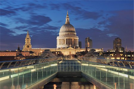 foot bridge and nobody - Millennium Bridge and St. Paul's Cathedral at Dusk, London, England Stock Photo - Rights-Managed, Code: 700-05524567