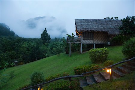 Resort Bungalow, nahe Khao Sok Nationalpark, Provinz Surat Thani, Thailand Stockbilder - Lizenzpflichtiges, Bildnummer: 700-05524708