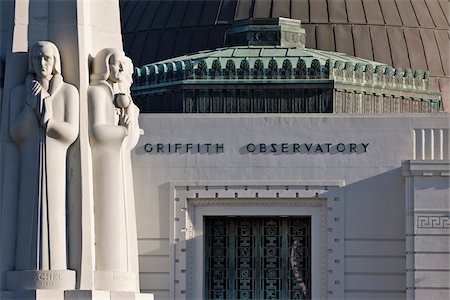 famous american sculptures - Griffith Observatory and Astronomers Monument, Los Angeles, California, USA Stock Photo - Rights-Managed, Code: 700-05523301