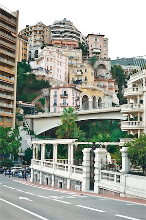 Bretelle Louis Aureglia Bridge and Hillside Architecture, Monaco, Cote d'Azur Foto de stock - Con derechos protegidos, Código: 700-05560279