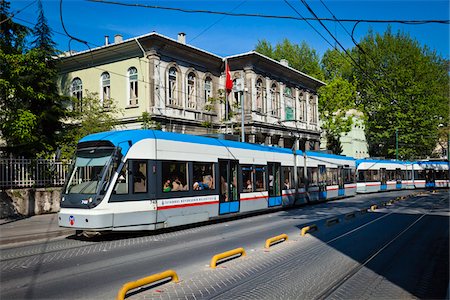 Streetcar, Sultanahmet District, Istanbul, Turkey Foto de stock - Con derechos protegidos, Código: 700-05609477