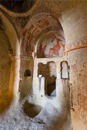 simsearch:700-05609566,k - Kapelle des St. Catherine, Freilichtmuseum Göreme, Kappadokien, Türkei Stockbilder - Lizenzpflichtiges, Bildnummer: 700-05609582