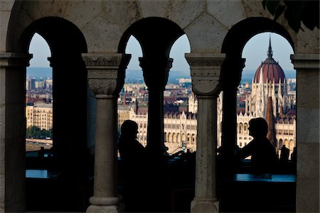 parliament building - Gens à manger de pêcheurs Bastion, Castle Hill, Budapest, Hongrie Photographie de stock - Rights-Managed, Code: 700-05609807