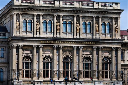 Nahaufnahme der ungarischen Akademie der Wissenschaften, Budapest, Ungarn Stockbilder - Lizenzpflichtiges, Bildnummer: 700-05609844