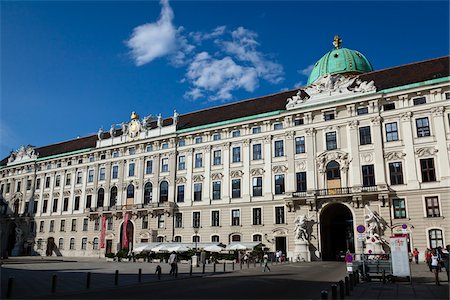 simsearch:700-05609918,k - Hofburg Palace, Vienna, Austria Fotografie stock - Rights-Managed, Codice: 700-05609879