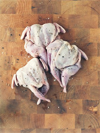 Raw Quail Foto de stock - Con derechos protegidos, Código: 700-05642027