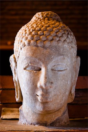 Gros plan d'une tête de Statue de Bouddha, Yatala Wehera, Tissamaharama, Sri Lanka Photographie de stock - Rights-Managed, Code: 700-05642178
