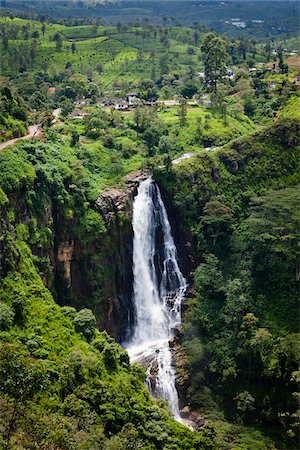 dorf - Devon Falls, Nuwara Eliya District, Zentralprovinz in Sri Lanka Stockbilder - Lizenzpflichtiges, Bildnummer: 700-05642227