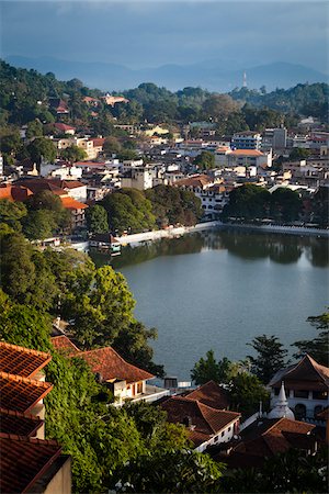 sri lanka kandy - Overview of Lake and City, Kandy, Sri Lanka Stock Photo - Rights-Managed, Code: 700-05642254