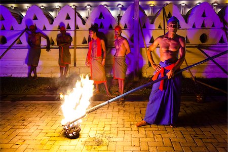 sri lankan ethnicity (male) - Torch Bearers at Esala Perehera Festival, Kandy, Sri Lanka Stock Photo - Rights-Managed, Code: 700-05642300