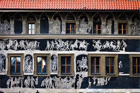 plaza de old town - Detail of Sgraffitoes on Minute House, Old Town Square, Prague, Czech Republic Foto de stock - Con derechos protegidos, Código: 700-05642402