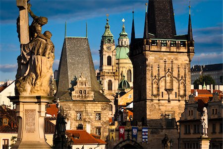 praga - En regardant vers Mala Strana du pont Charles, Prague, République tchèque Photographie de stock - Rights-Managed, Code: 700-05642416