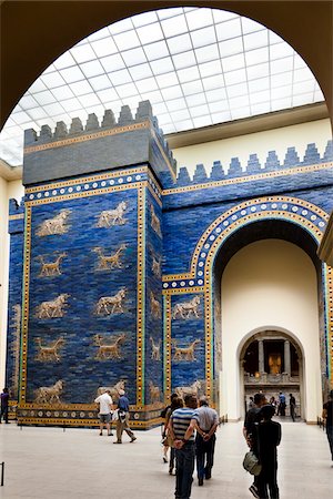 Ishtar Gate, Musée de Pergame, Ile des musées, Berlin, Allemagne Photographie de stock - Rights-Managed, Code: 700-05642504