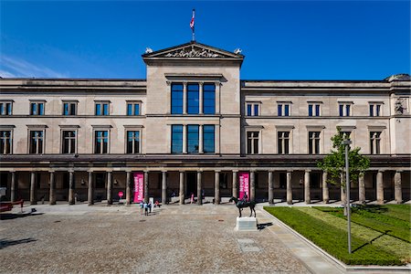 equestrian statues - Neus Museum, Museum Island, Berlin, Germany Stock Photo - Rights-Managed, Code: 700-05642509