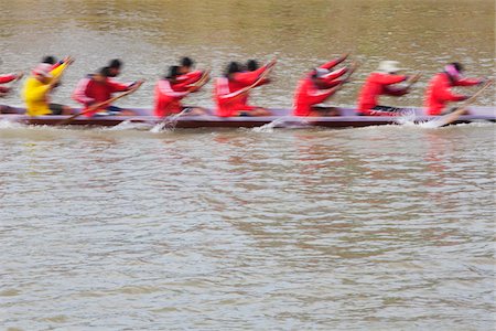 escaler - Longboats Racing at Longboat Racing Festival, Lung Suan, Chumphon Province, Thailand Foto de stock - Direito Controlado, Número: 700-05653177