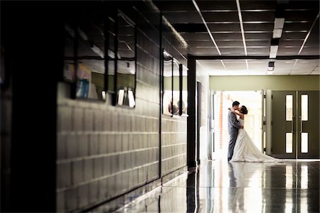 Bride and Groom Kissing Stock Photo - Rights-Managed, Code: 700-05786442