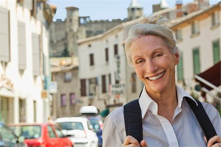 smile woman urban europe - Portrait of Woman in France Stock Photo - Rights-Managed, Code: 700-05780989