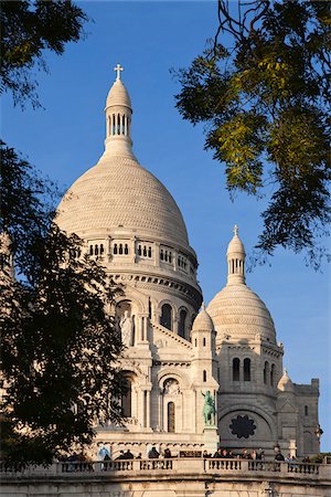 sacre coeur montmartre - La Basilique du Sacre-Coeur, Paris, France Stock Photo - Rights-Managed, Code: 700-05803145