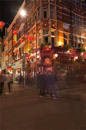 simsearch:700-05609479,k - Chinatown at Night, Leicester Square, London, England Foto de stock - Con derechos protegidos, Código: 700-05803403