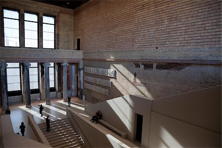 Interior of Neues Museum, Museum Island, Berlin, Germany Foto de stock - Con derechos protegidos, Código: 700-05803460