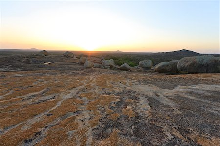 simsearch:700-00424414,k - PAI Mateus au coucher du soleil, Cabaceiras, ba Para, Brésil, Brasil Photographie de stock - Rights-Managed, Code: 700-05810212