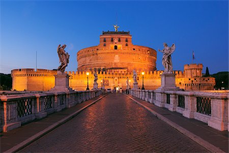 Castel Sant'Angelo and Ponte Sant'Angelo, Rome, Lazio, Italy Stock Photo - Rights-Managed, Code: 700-05821961