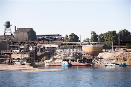 polución - Factory, Nile River, Egypt Foto de stock - Con derechos protegidos, Código: 700-05822127